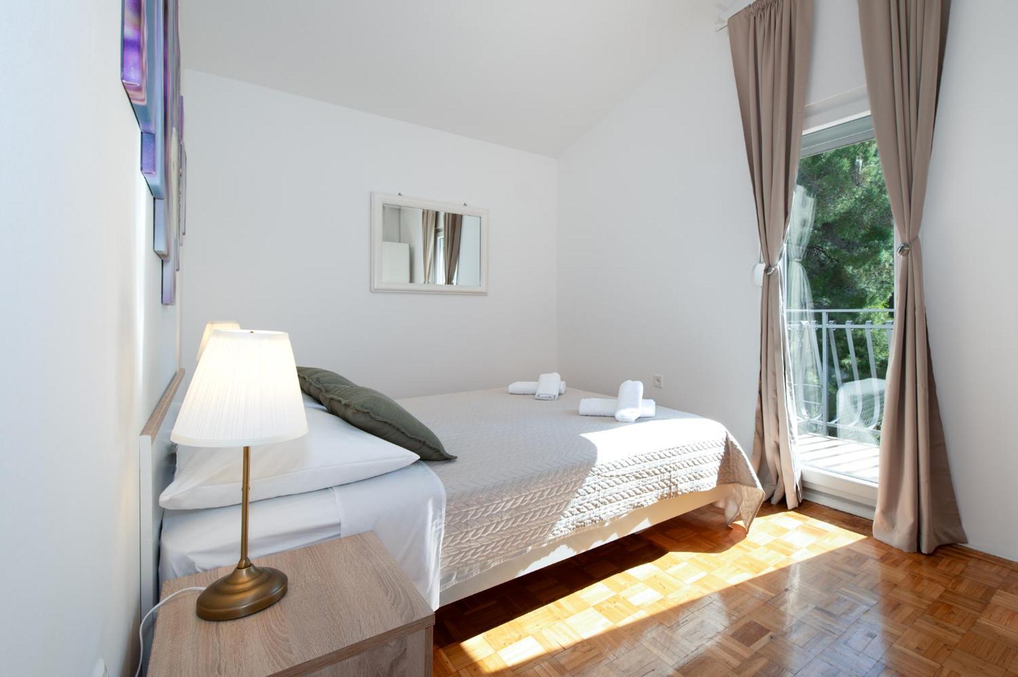 Villa Plenca - Heated Pool ! Šibenik Kültér fotó