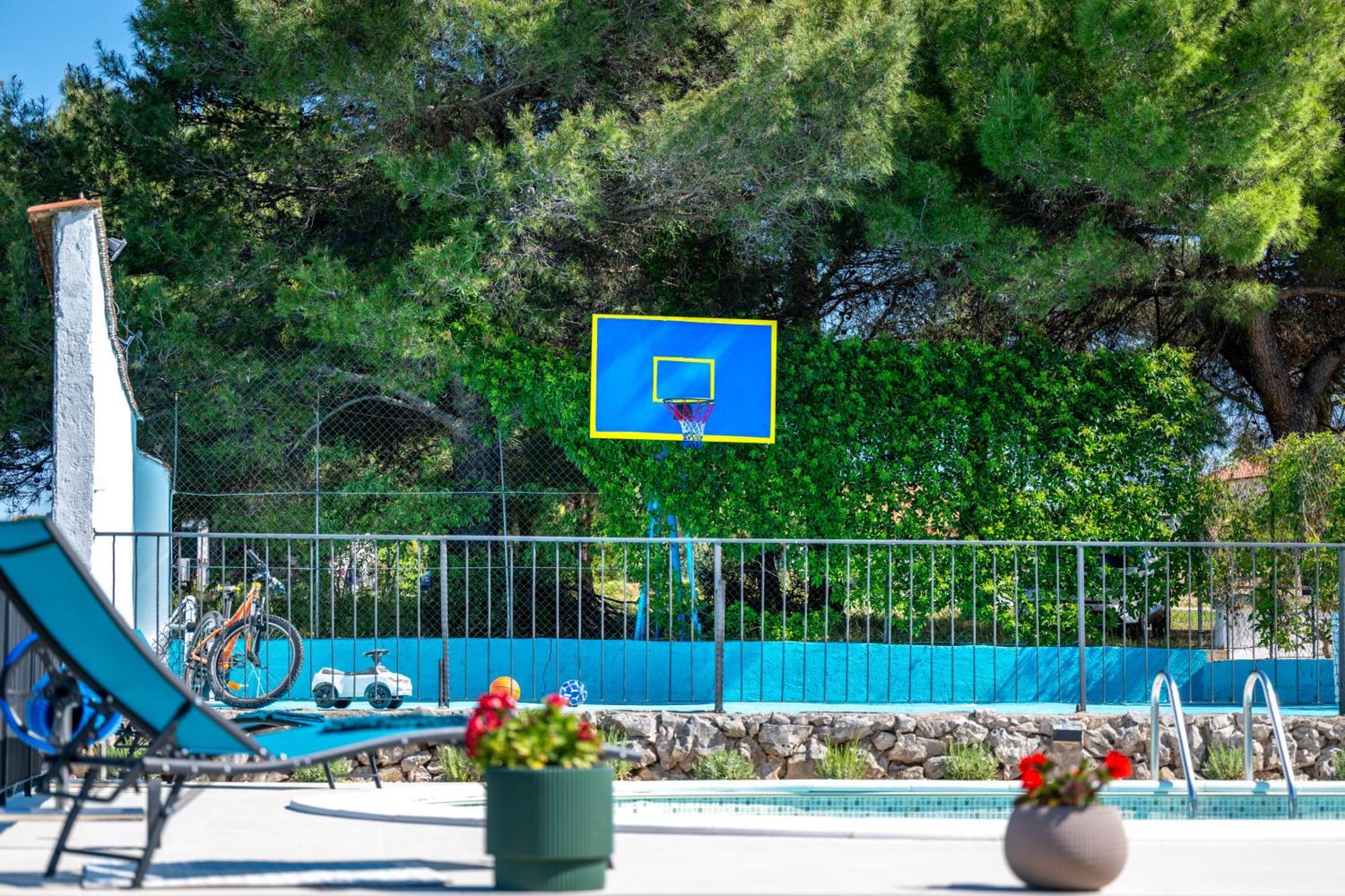 Villa Plenca - Heated Pool ! Šibenik Kültér fotó