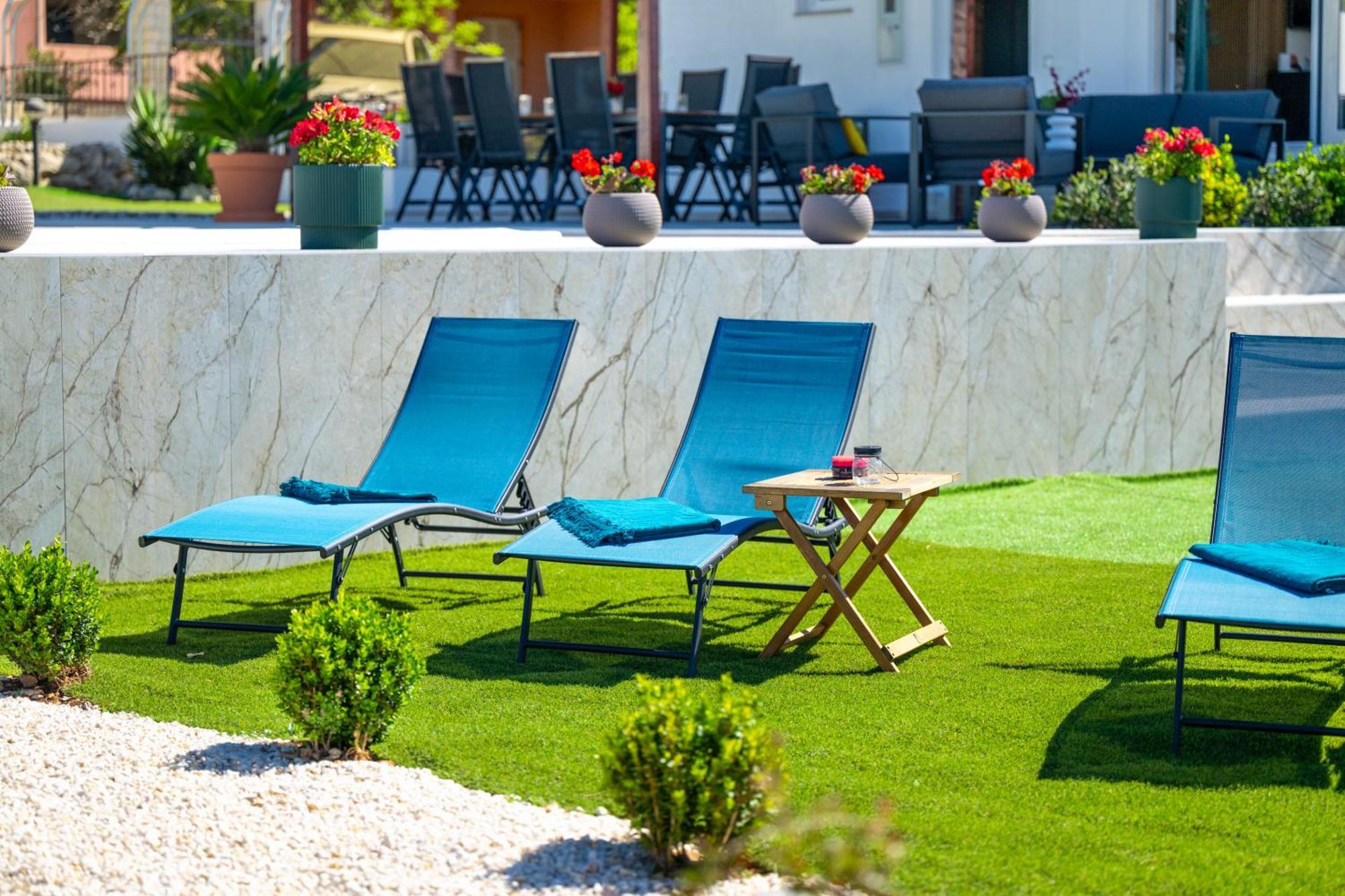 Villa Plenca - Heated Pool ! Šibenik Kültér fotó